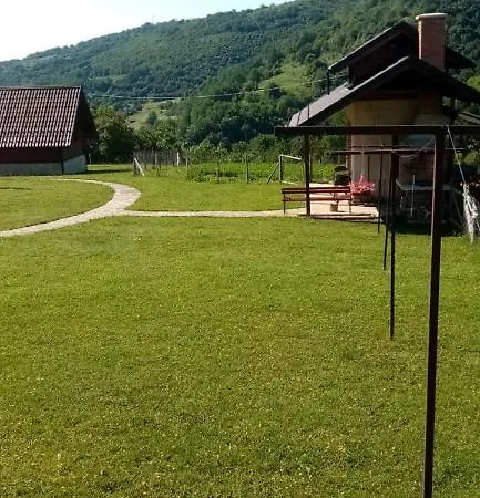 Smjestaj Na Selu Milicic Apartment Sipovo Exterior photo
